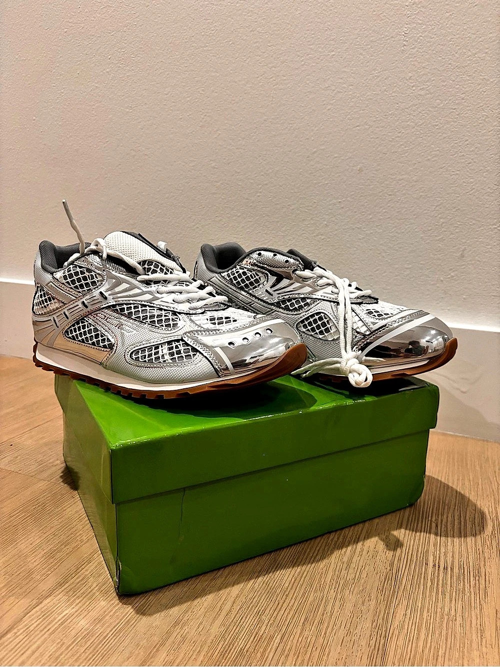 Bottega Veneta Orbit Sneakers White & Black